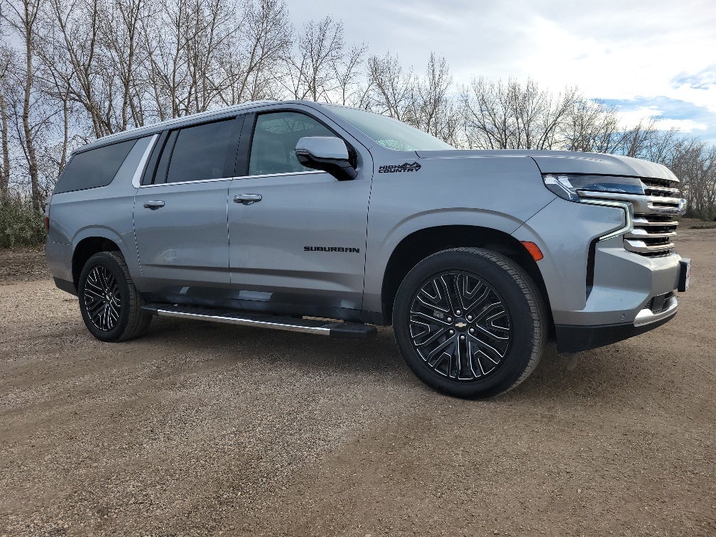 2023 Chevrolet Suburban High Country