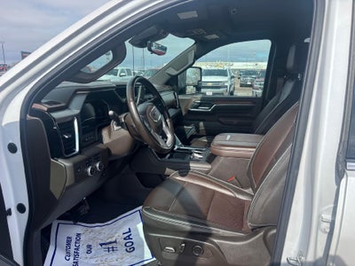 2024 GMC Sierra 3500 HD Denali