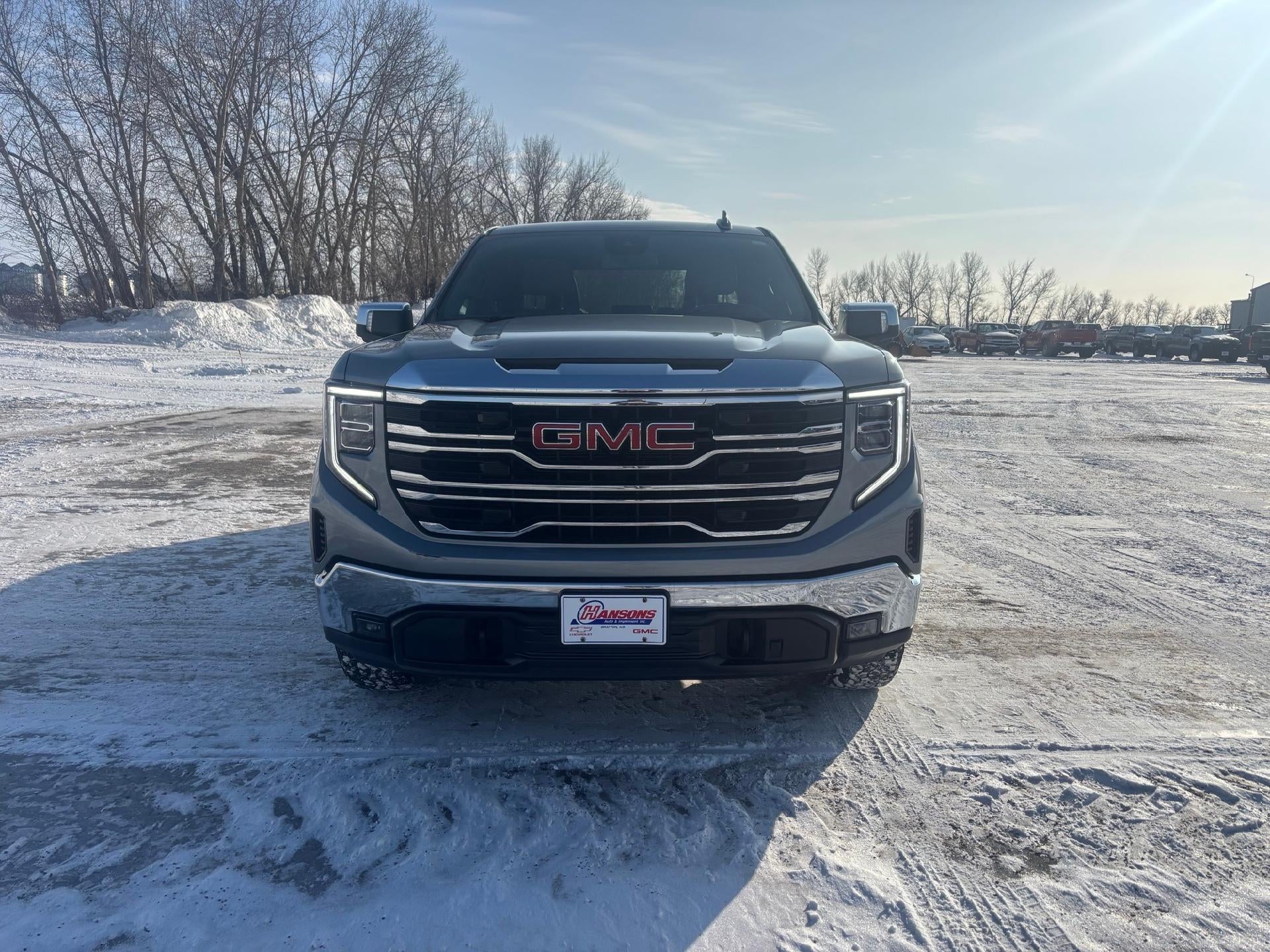 2024 GMC Sierra 1500 SLT