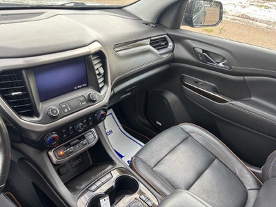 2020 GMC Acadia AT4