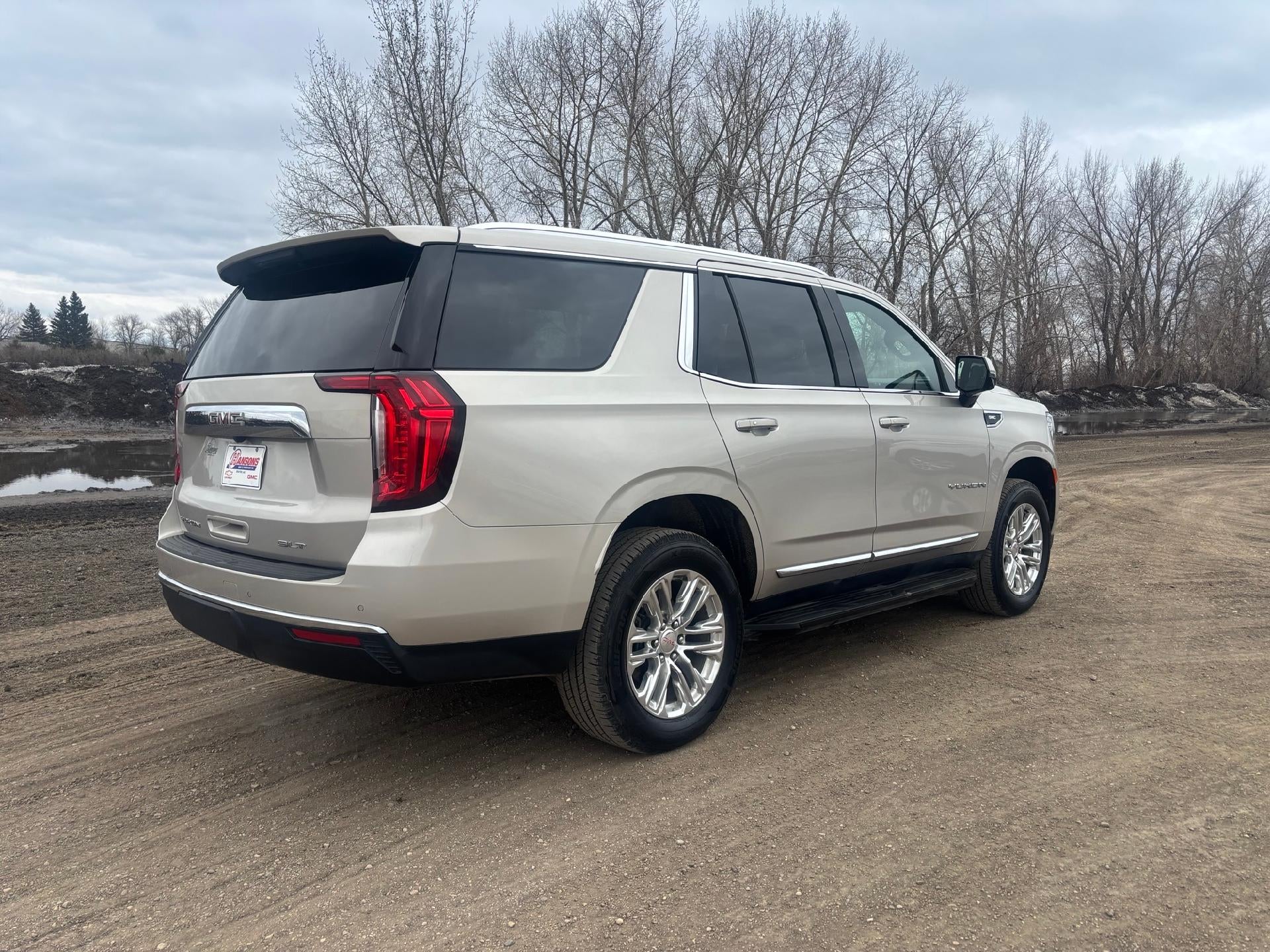 2022 GMC Yukon SLT