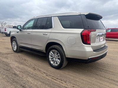 2022 GMC Yukon SLT