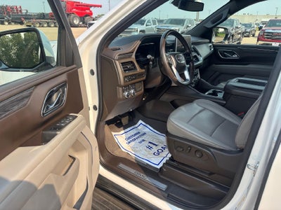 2023 GMC Yukon XL SLT