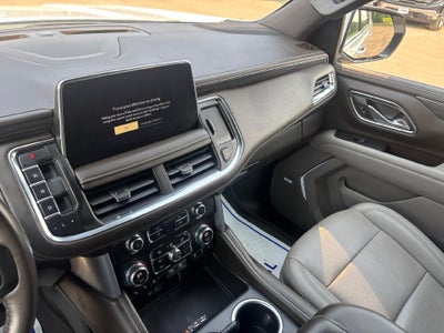 2023 GMC Yukon XL SLT