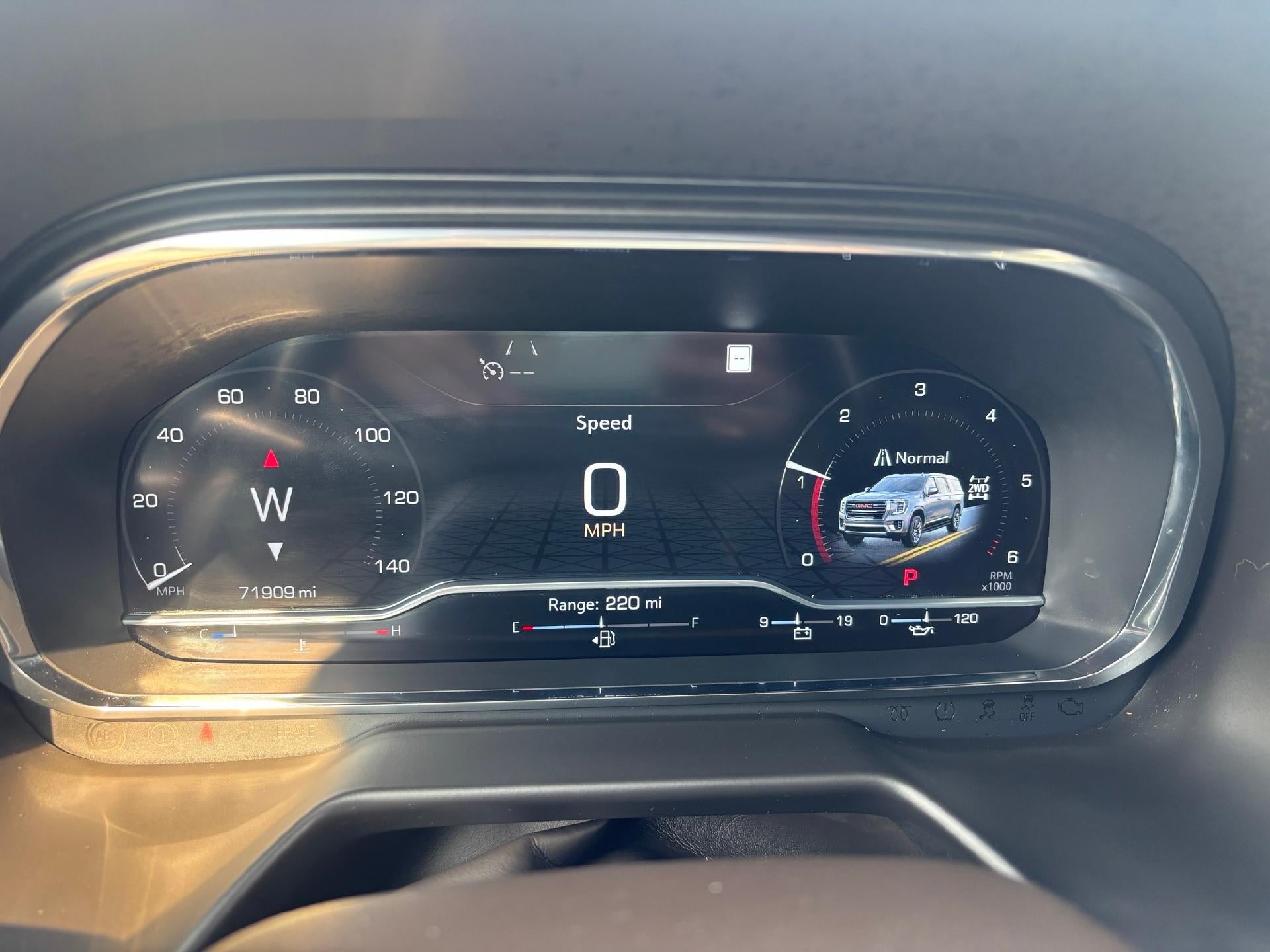 2023 GMC Yukon XL SLT