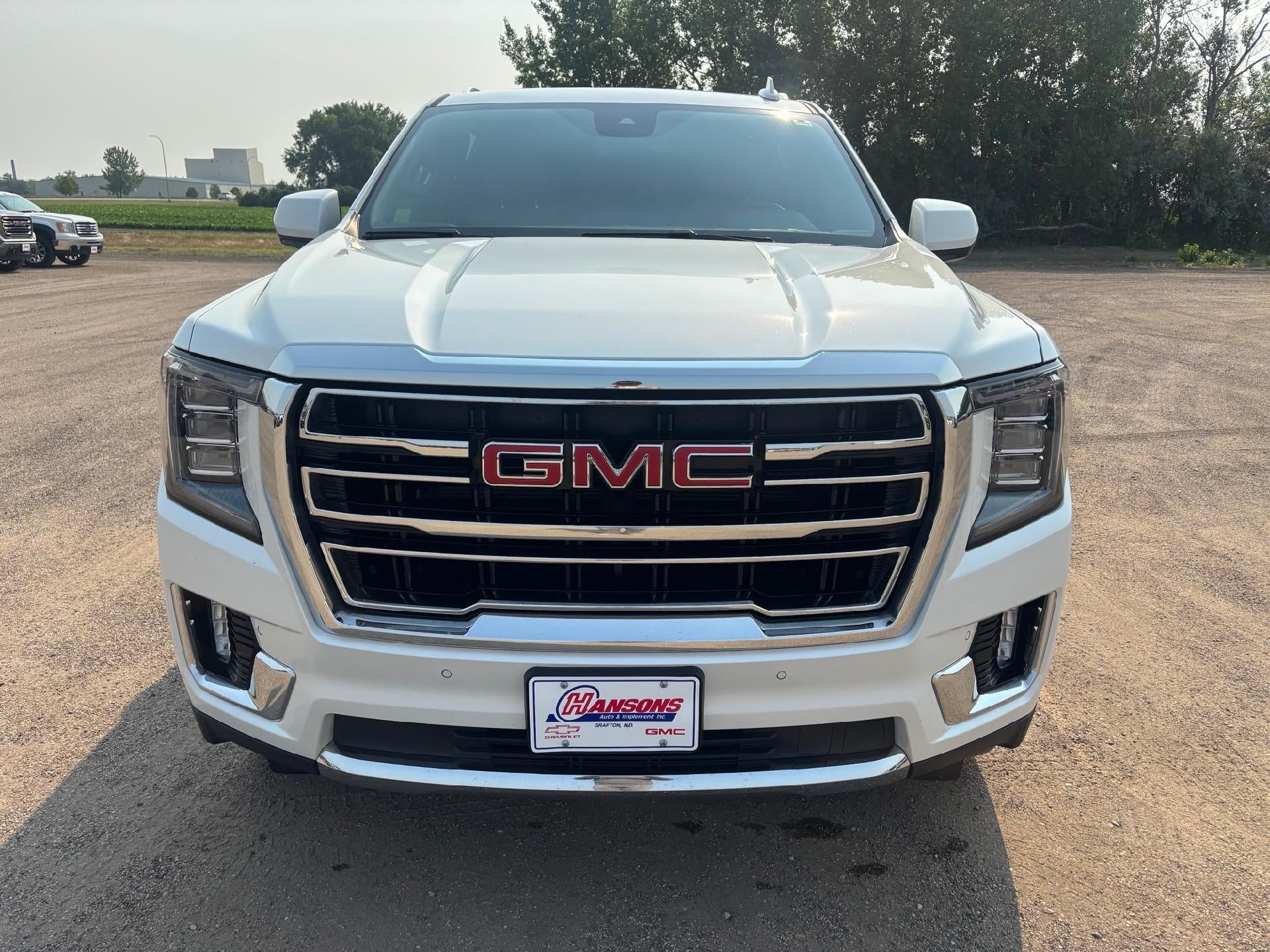 2023 GMC Yukon XL SLT