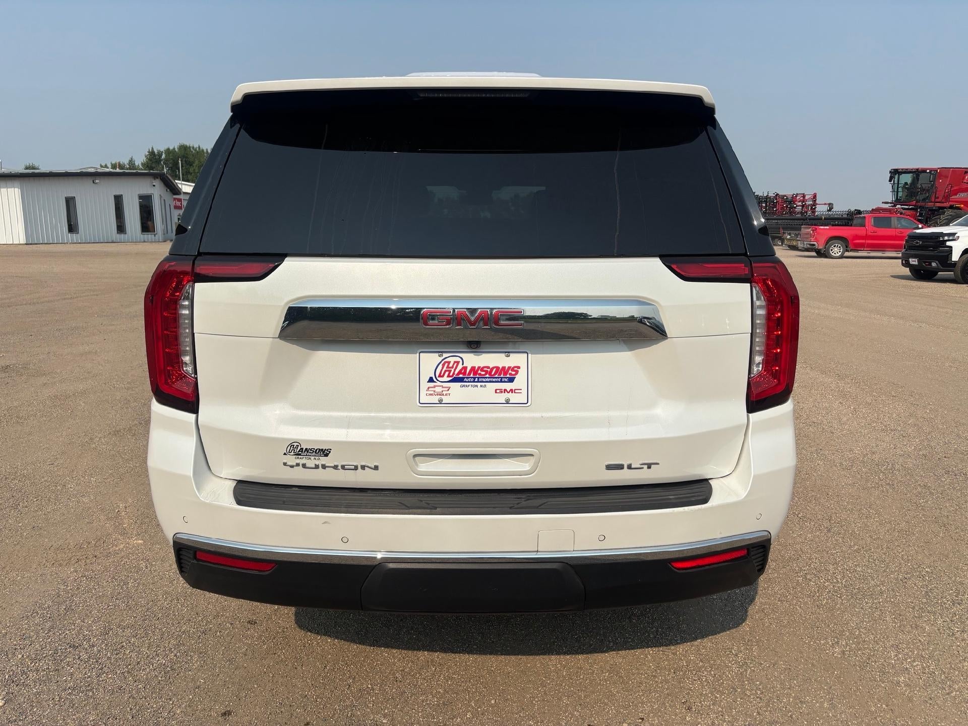 2023 GMC Yukon XL SLT