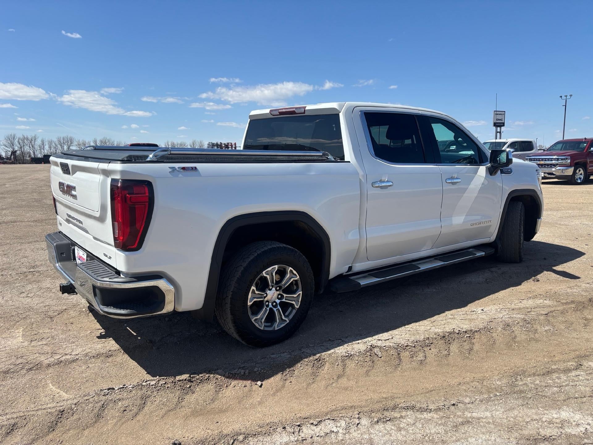 2021 GMC Sierra 1500 SLT