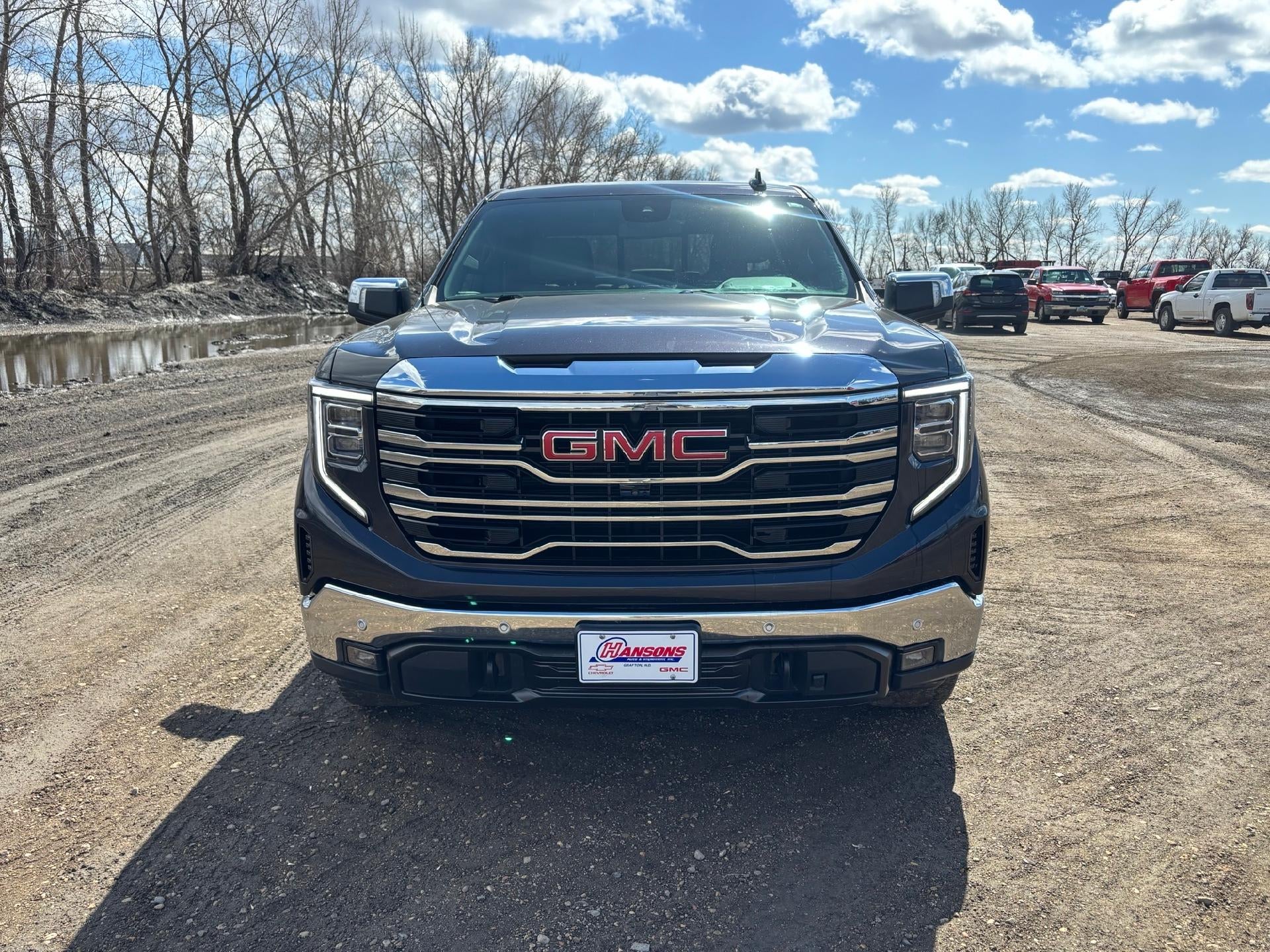 2023 GMC Sierra 1500 SLT
